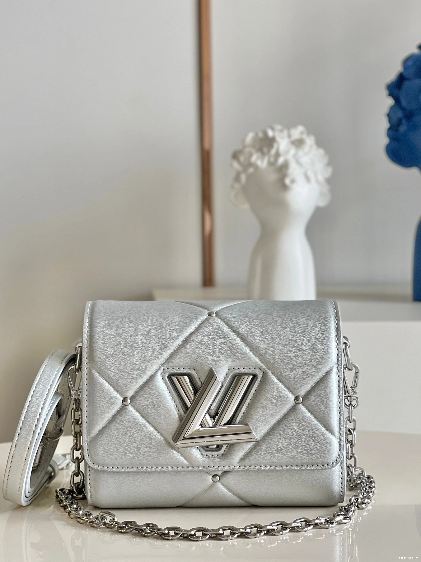 Firstbags ru review VUITTON LOUIS TWIST PM 0821